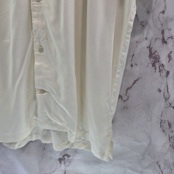 Chubbies Shirt Mens Medium Off White Lotus Button Sleeve Sunday Short Sleeve - Picture 6 of 13